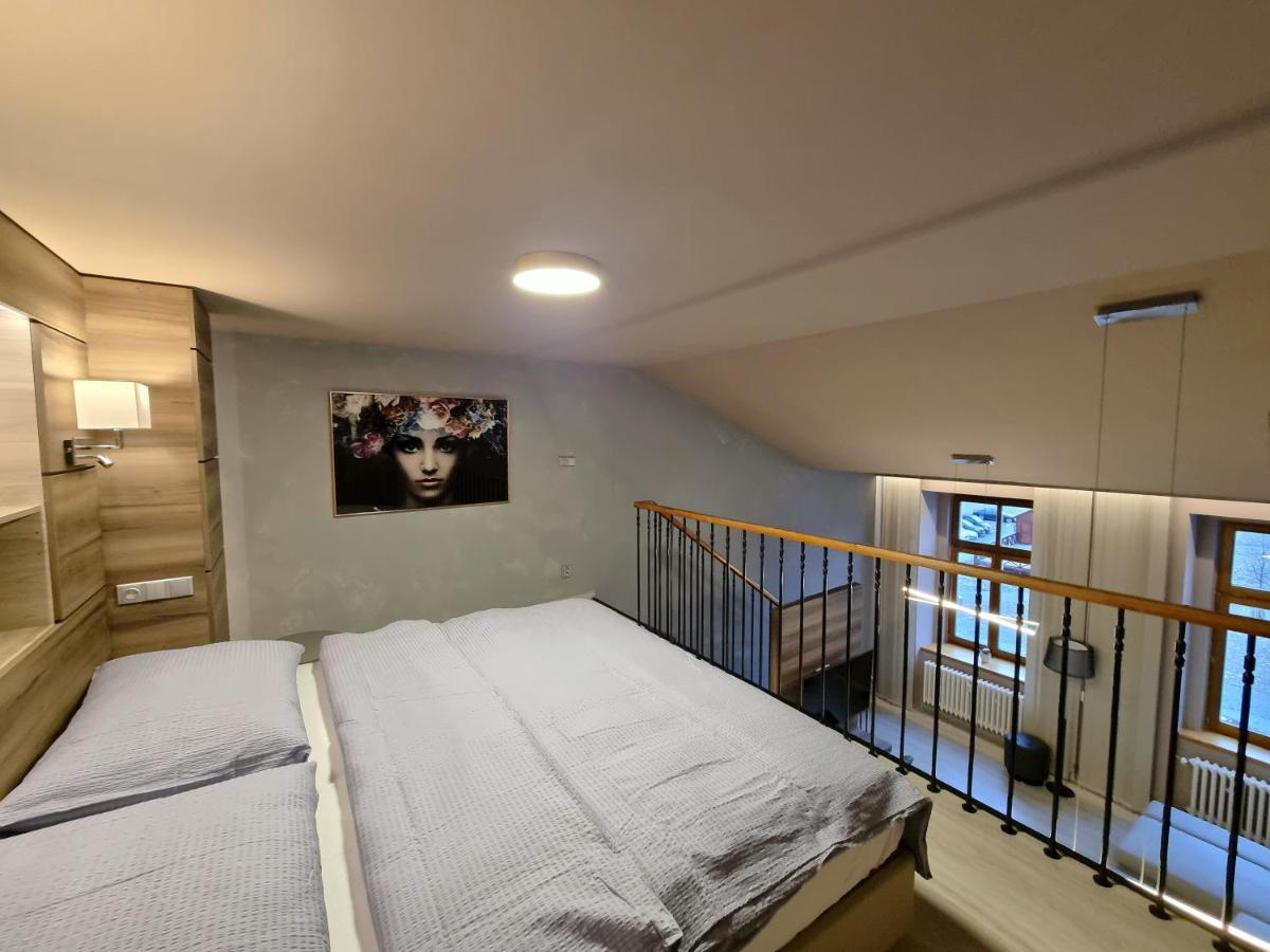 Apartmany Etenia Kadaň Zewnętrze zdjęcie