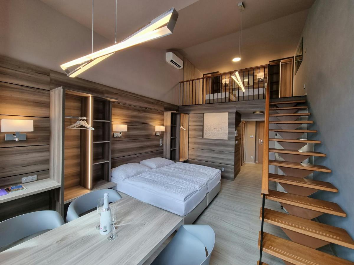 Apartmany Etenia Kadaň Zewnętrze zdjęcie
