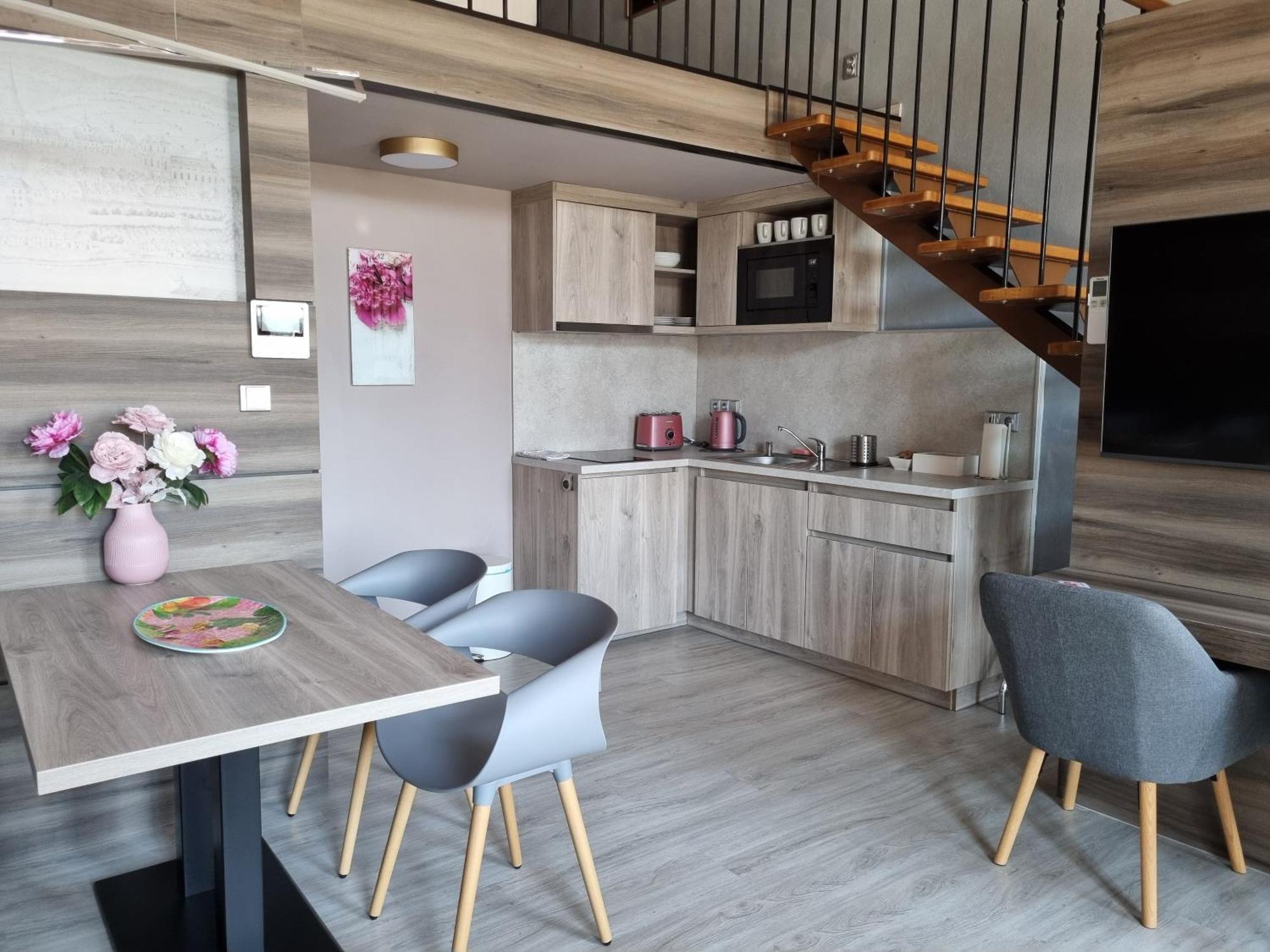 Apartmany Etenia Kadaň Zewnętrze zdjęcie